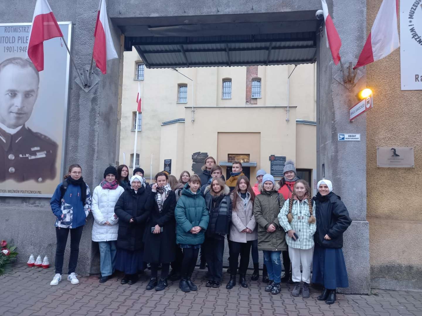 Wycieczka szkolna śladami historii