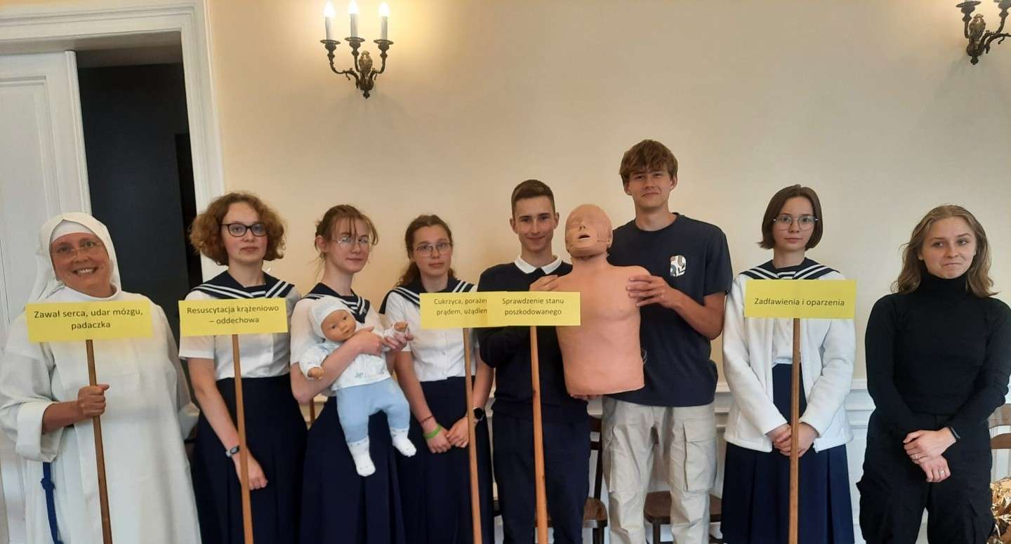 Pokaz pierwszej pomocy