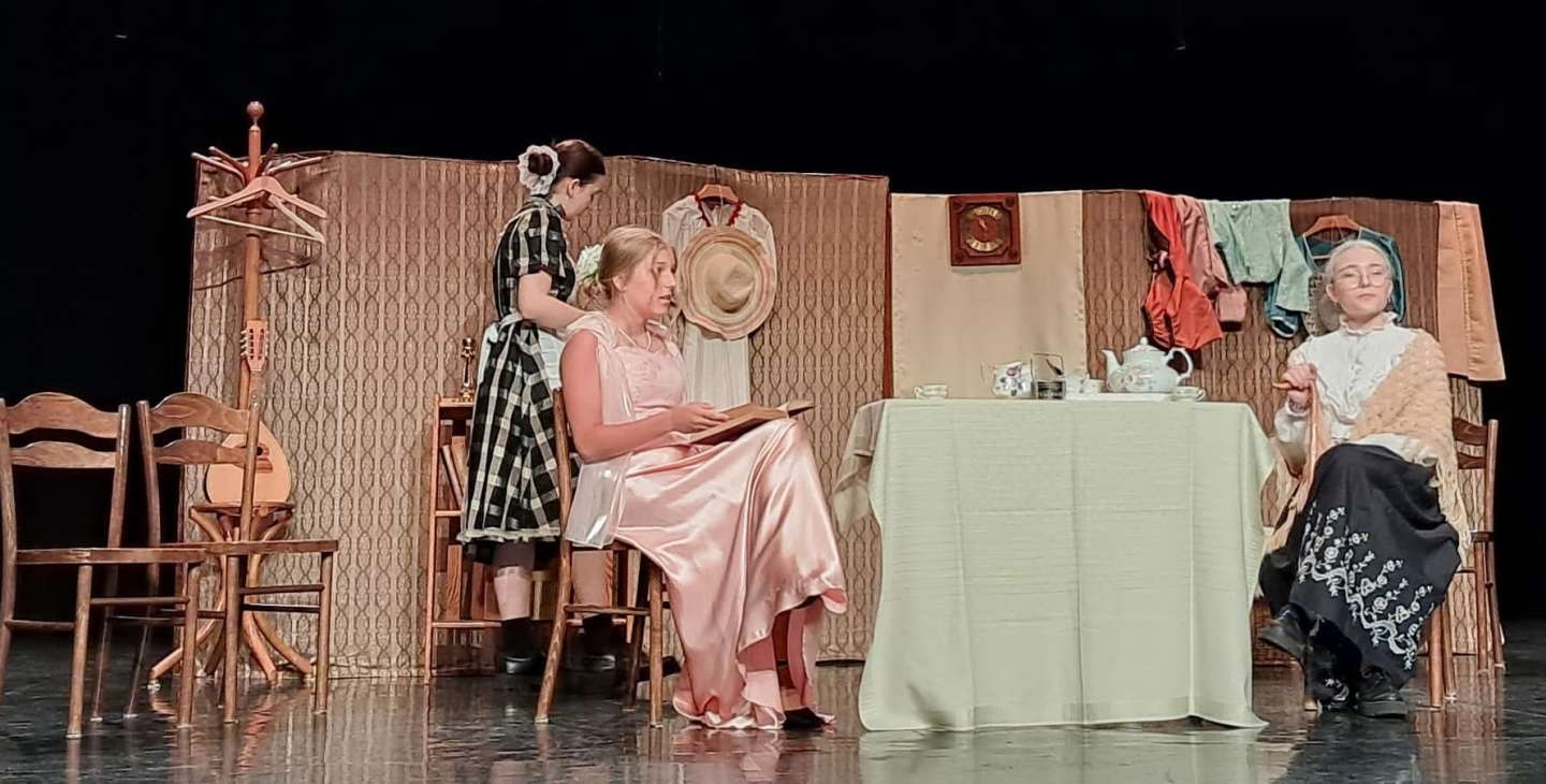 Festiwal teatrów dziecięcych i młodzieżowych