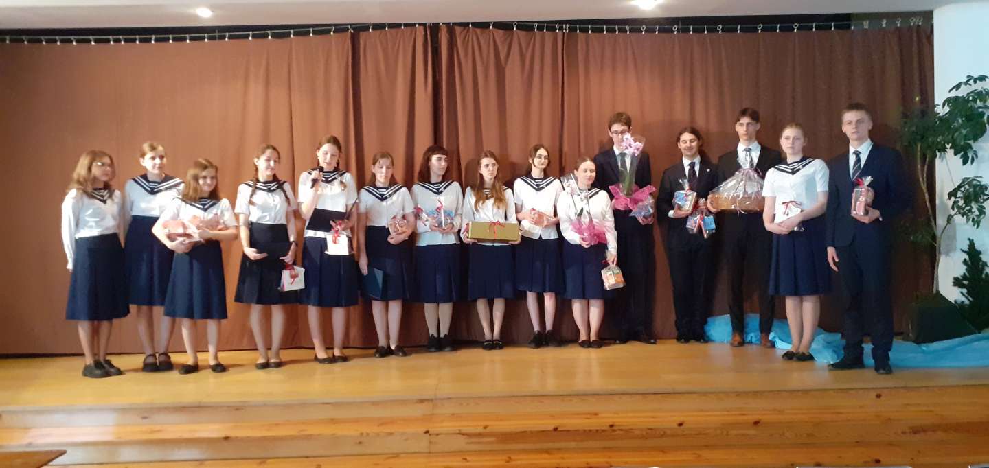 Pożegnanie maturzystów