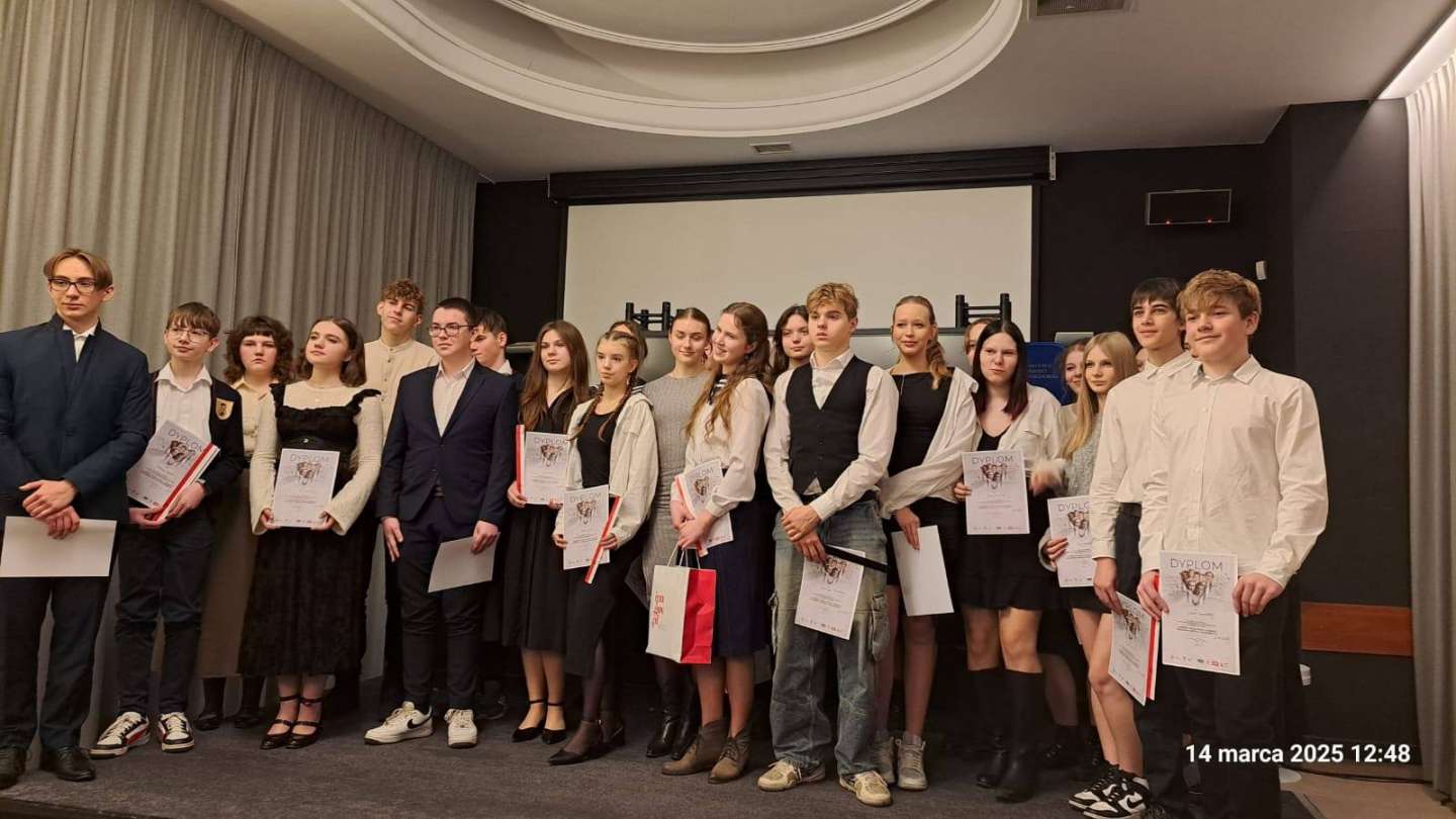 W kręgu poezji i prozy lagrowej więźniarek KL Ravensbrűck